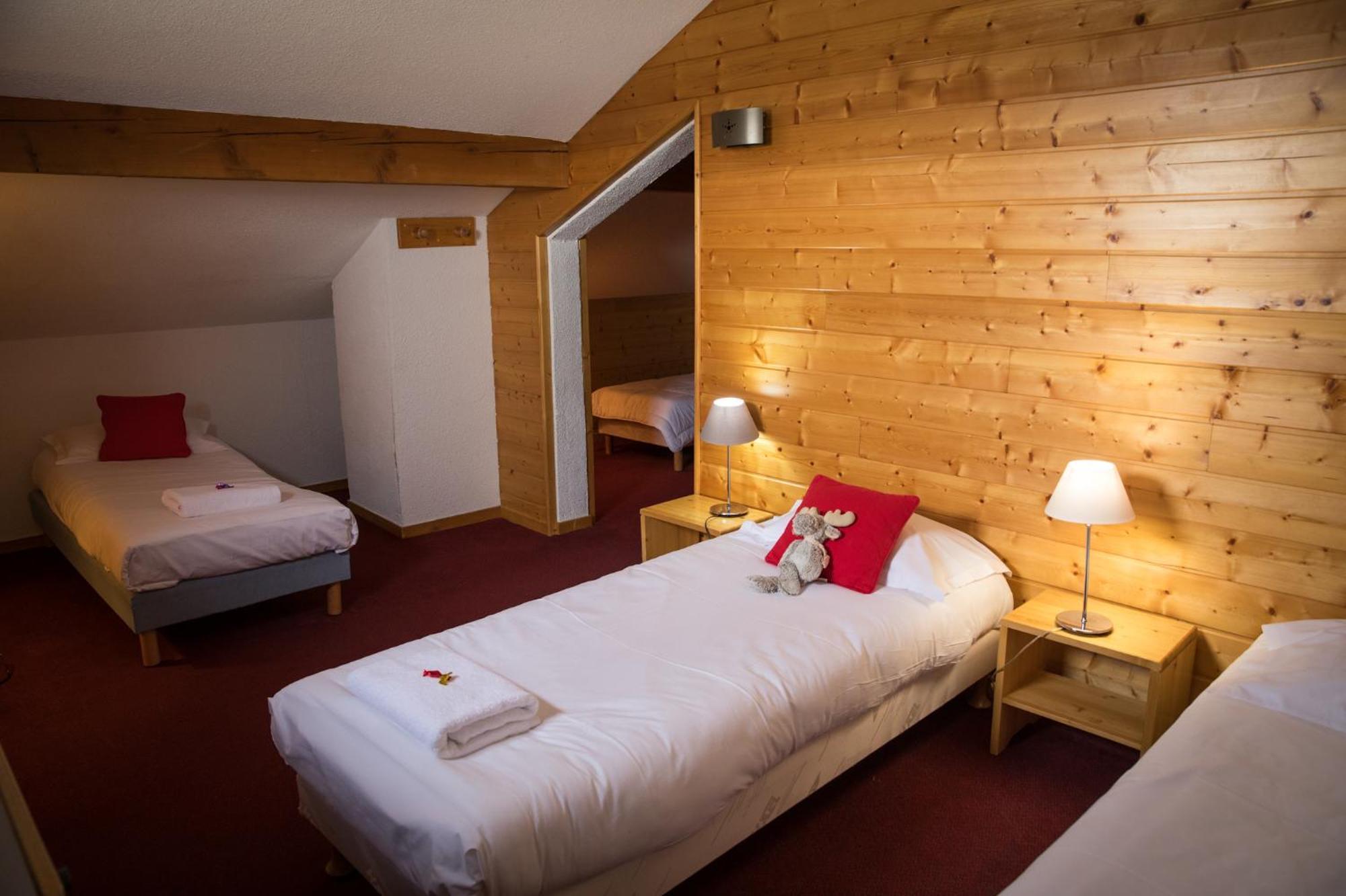 Hotel Emeraude Peisey-Nancroix Dış mekan fotoğraf
