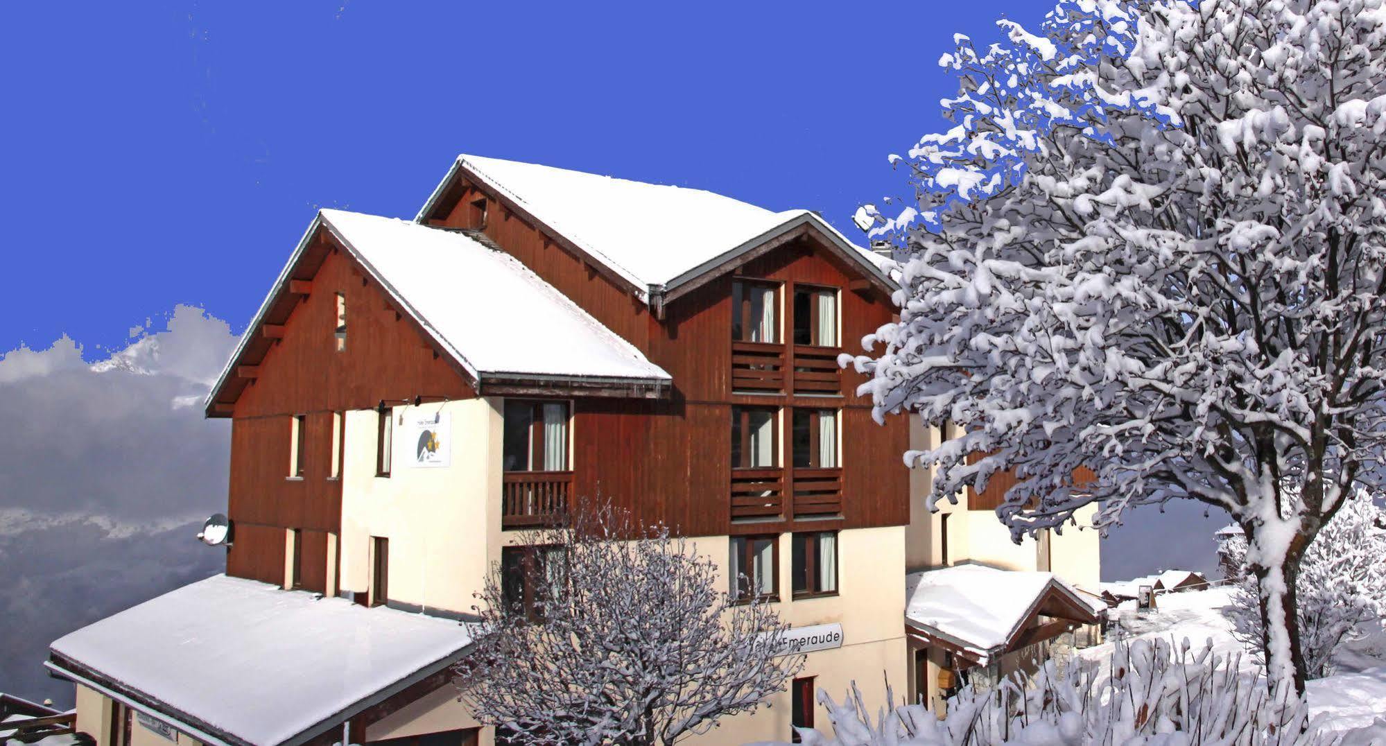Hotel Emeraude Peisey-Nancroix Dış mekan fotoğraf