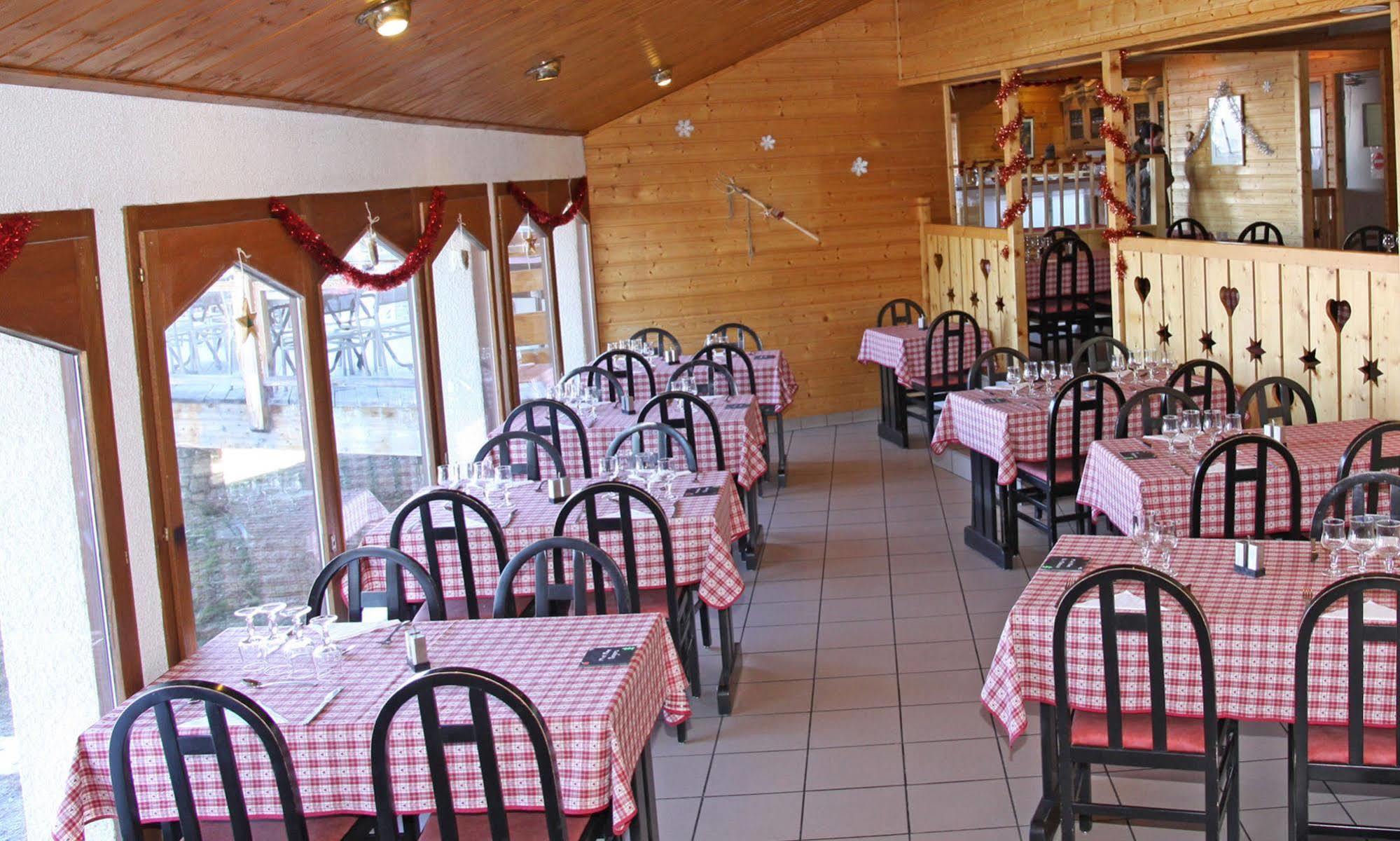Hotel Emeraude Peisey-Nancroix Dış mekan fotoğraf